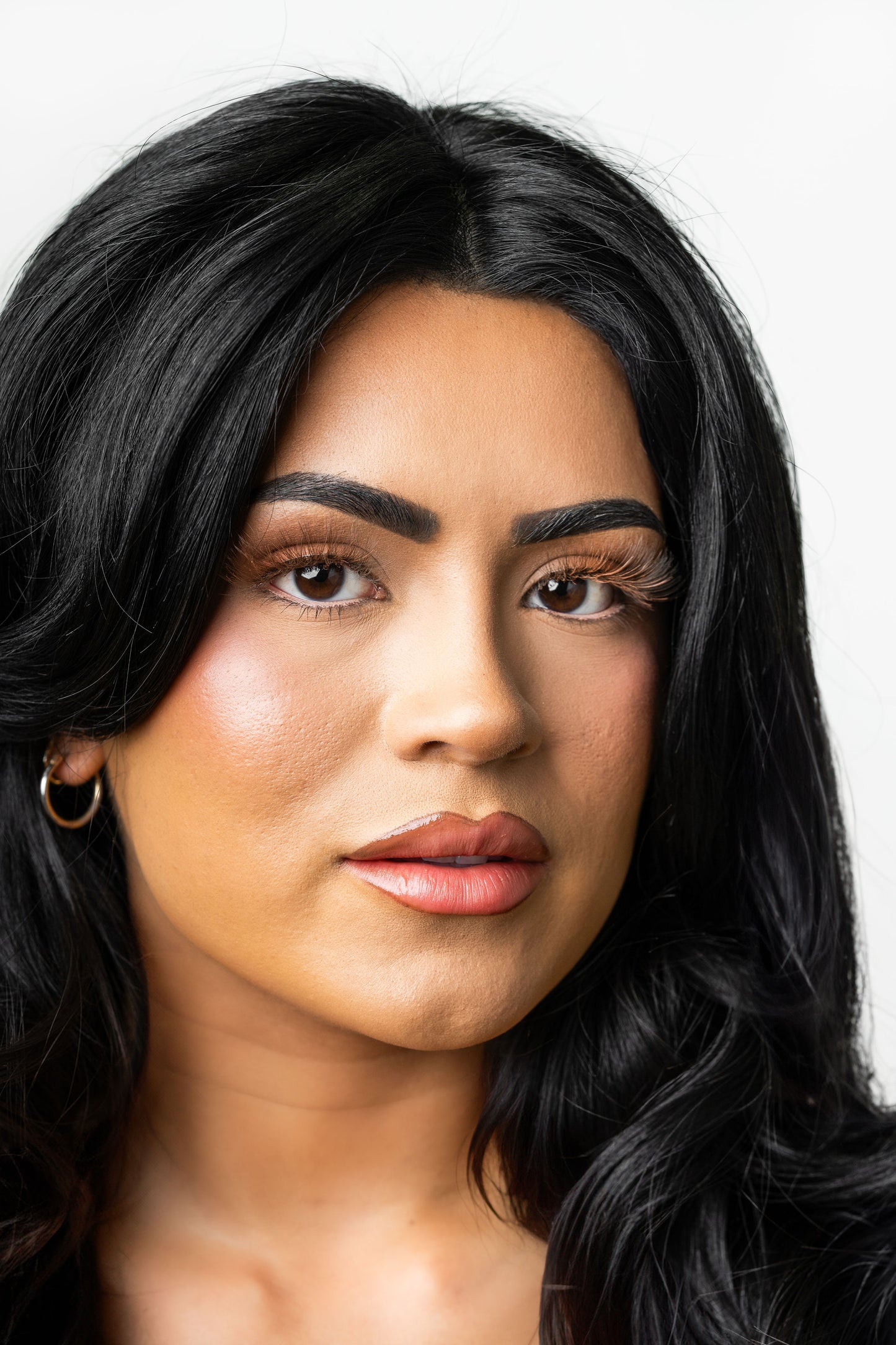 BAHIRA Color Craze “Cinnamon” Vegan Friendly Light Ash Nude Lash, Natural Enhancement with a Polished Look, Lightweight and Comfortable, Designed for an All-Day Reusable Wear